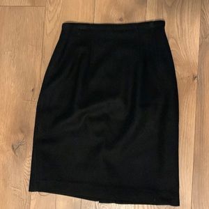 JG HOOK BLACK WOOL SKIRT SZ 2P